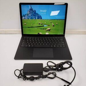 (66681-1) Microsoft 1868 Laptop